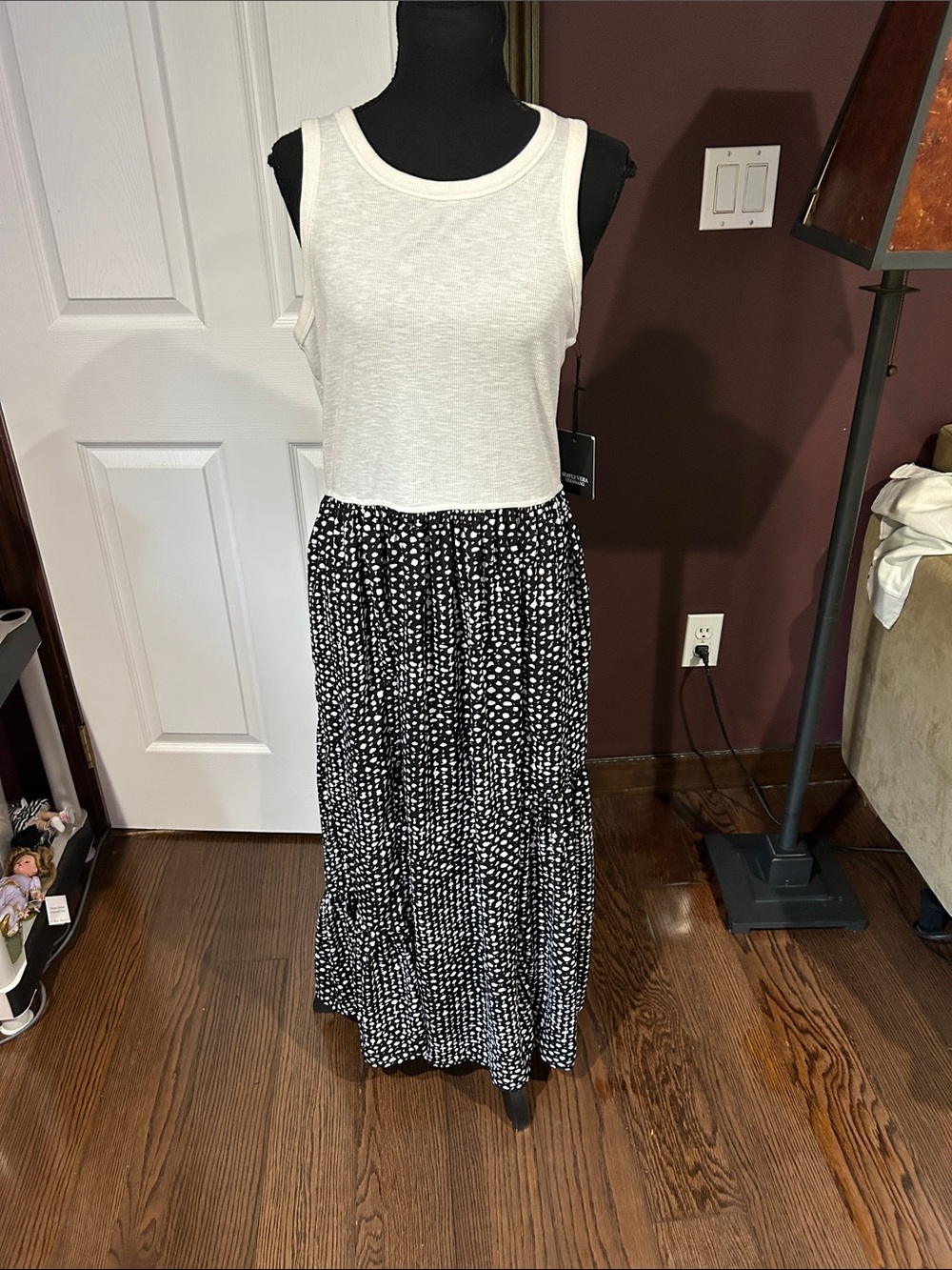 Simply Vera Vera Wang Black & White Polka Dot Maxi Dress NWT Sz M